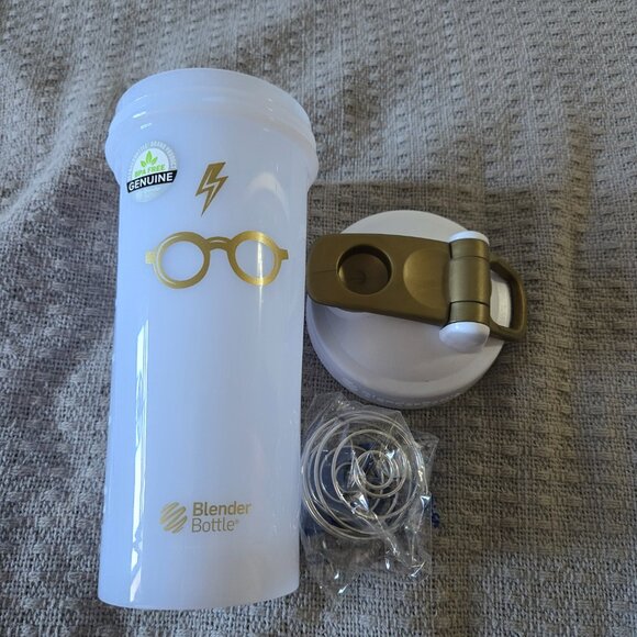 Harry Potter Blender Bottle 28oz - Picture 3 of 3